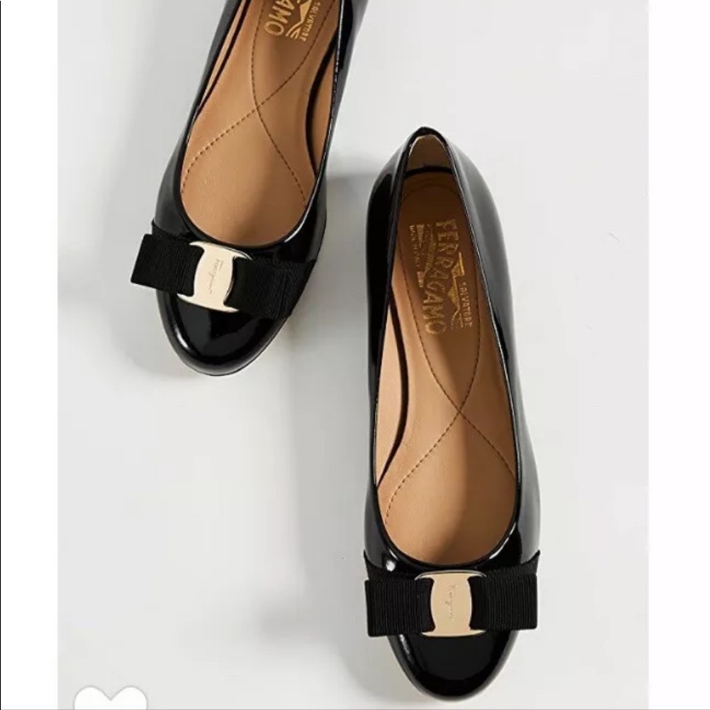Salvatore Ferragamo Varina Bow Flats Black Patent